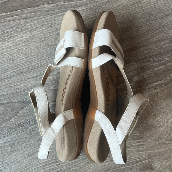 Aetrex Gabby Adjustable Quarter Strap Sandals White Womens 9 UK 7 EU 40 - Picture 4 of 8